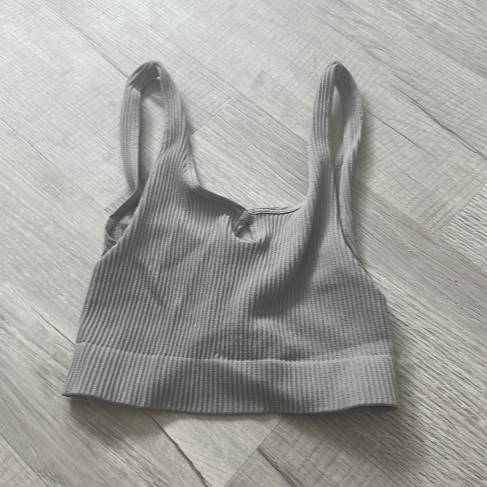 tillys cropped tank